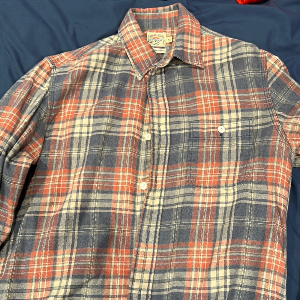 Small Faherty Flannel Shirt